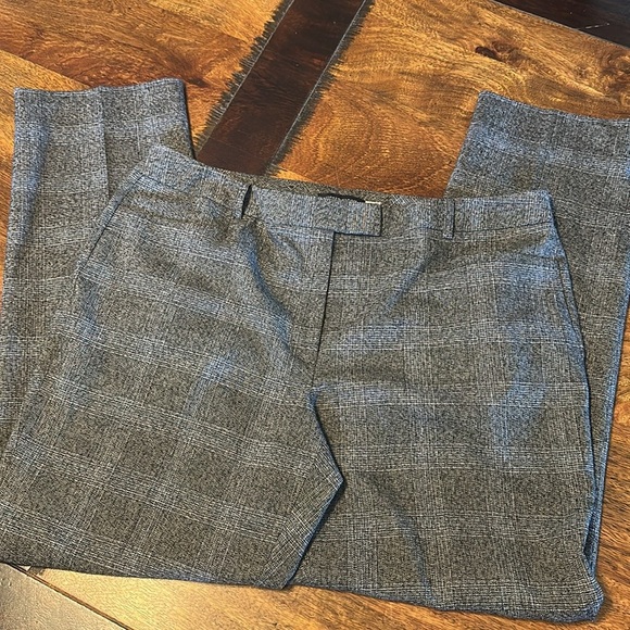 Tommy Hilfiger ladies pants size 12 EUC - Picture 3 of 7
